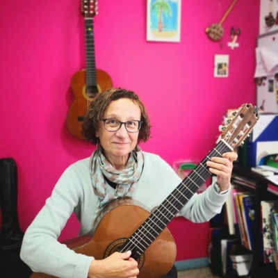 Dolors - Sala Guitarra